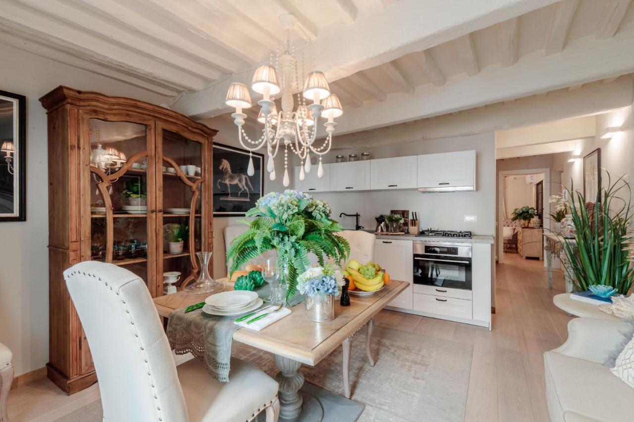 Appartamento Casa Blanc Lucca Esterno foto