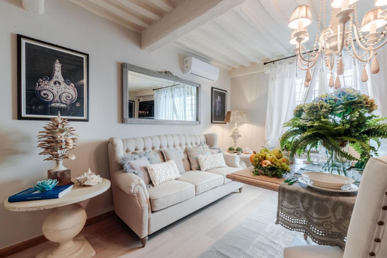 Appartamento Casa Blanc Lucca Esterno foto